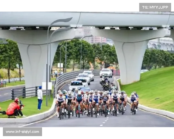 光明区加速构建完善骑行网络，推动多种“骑行+”经济新业态